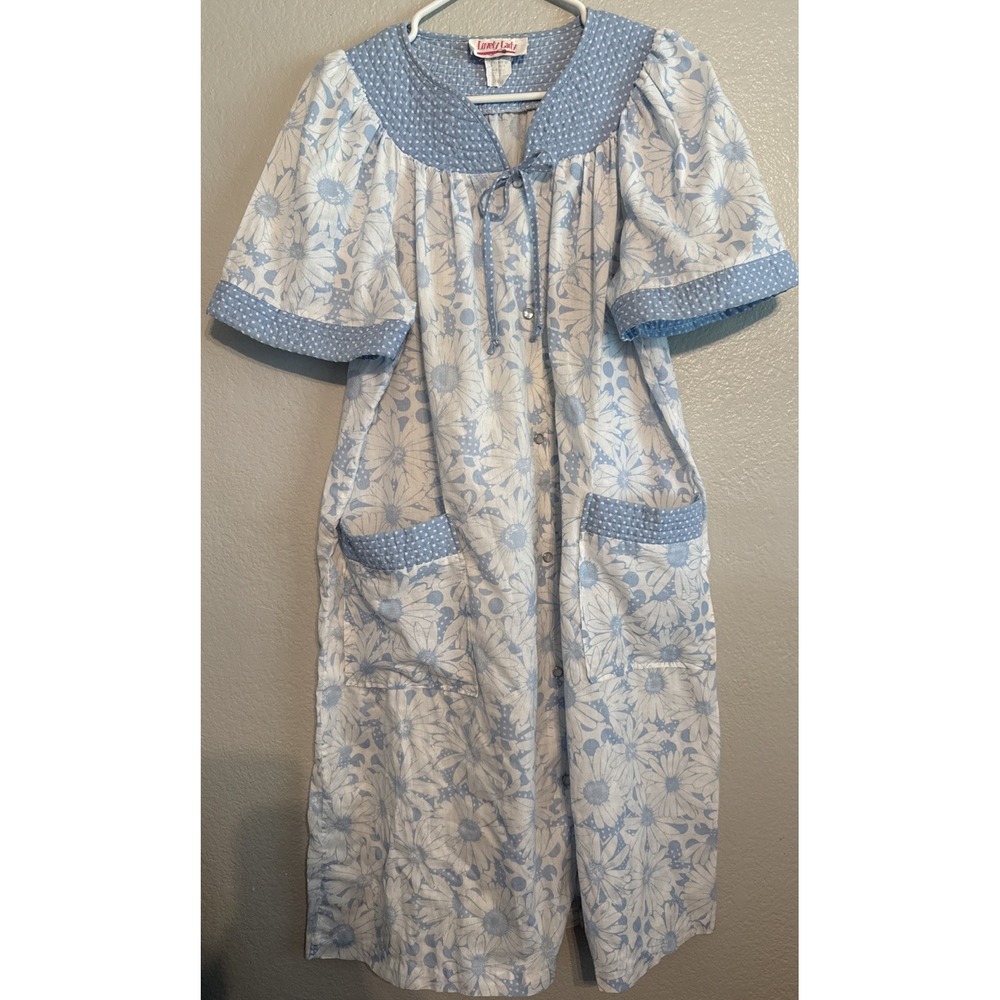 Vtg Lovely Lady Floral Housecoat Robe Duster Sz L Blue White Quilted Yoke Pocket